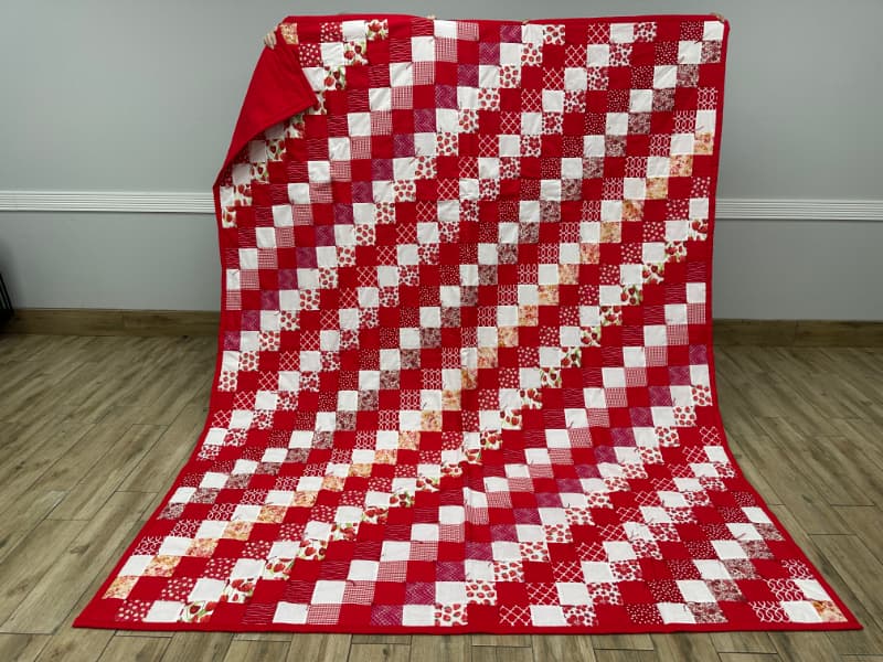 Photo of a quilt.